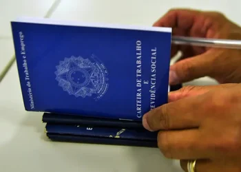 Lote complementar do abono salarial começa a ser pago nesta quinta (15)